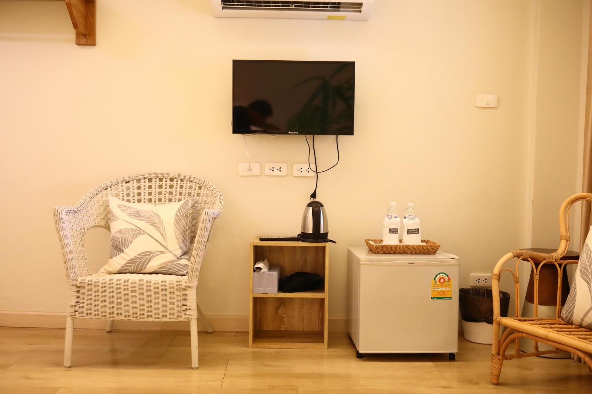 לינה וארוחת בוקר צ'יאנג מאי Poshtel Haven מראה חיצוני תמונה