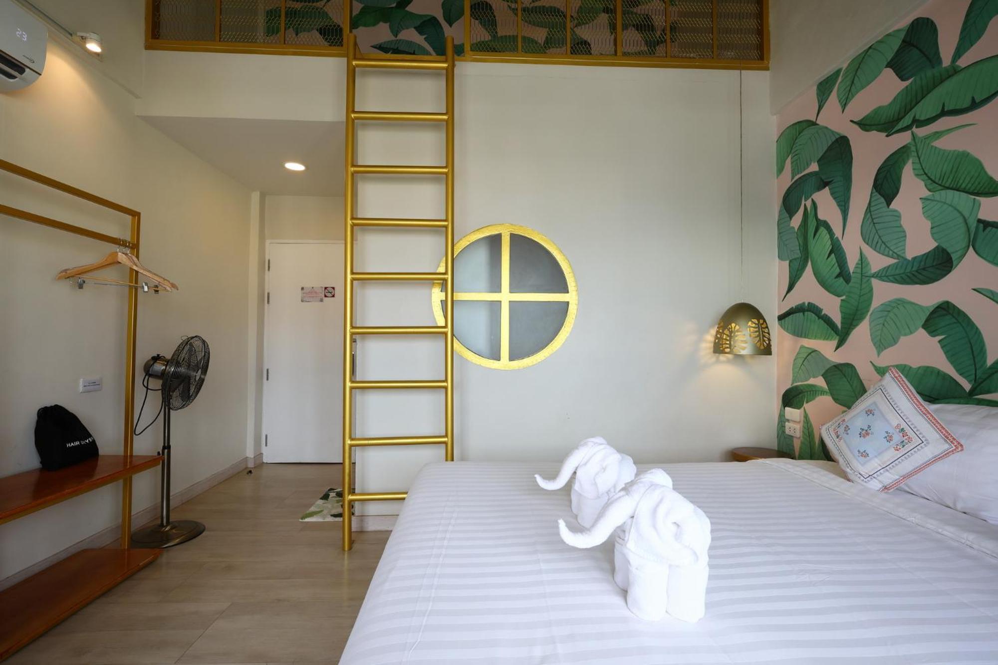 לינה וארוחת בוקר צ'יאנג מאי Poshtel Haven מראה חיצוני תמונה